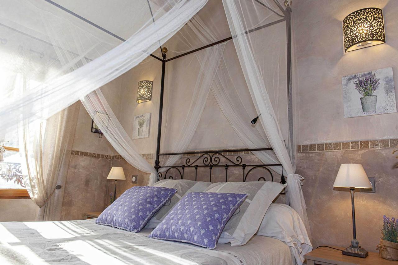 Bed and Breakfast Mas Des Rabasses Le Pontet  Zewnętrze zdjęcie