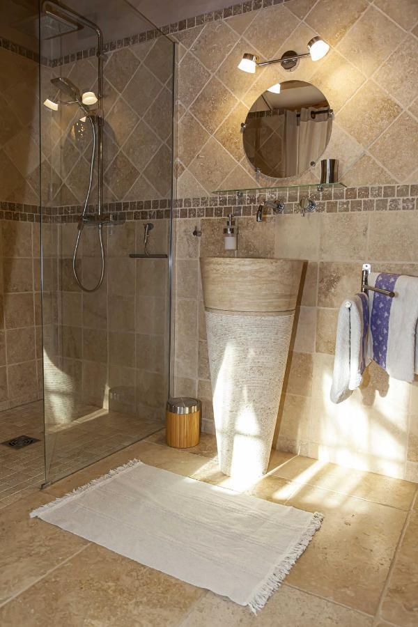 Bed and Breakfast Mas Des Rabasses Le Pontet  Zewnętrze zdjęcie