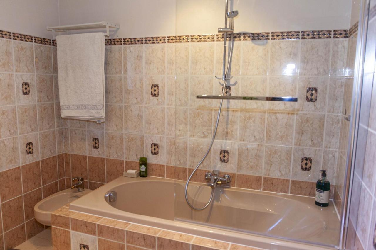 Bed and Breakfast Mas Des Rabasses Le Pontet  Zewnętrze zdjęcie